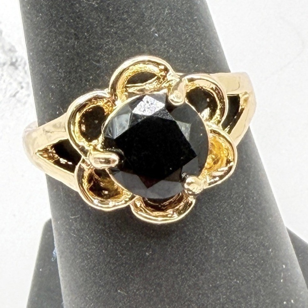 New Gold Tone Black Faceted Stone‎ Flower Ring Size 7 Vintage Style Statement